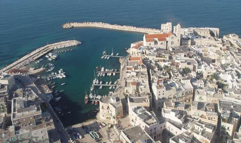 Bed and Breakfast A Casa Mia Giovinazzo Exterior foto